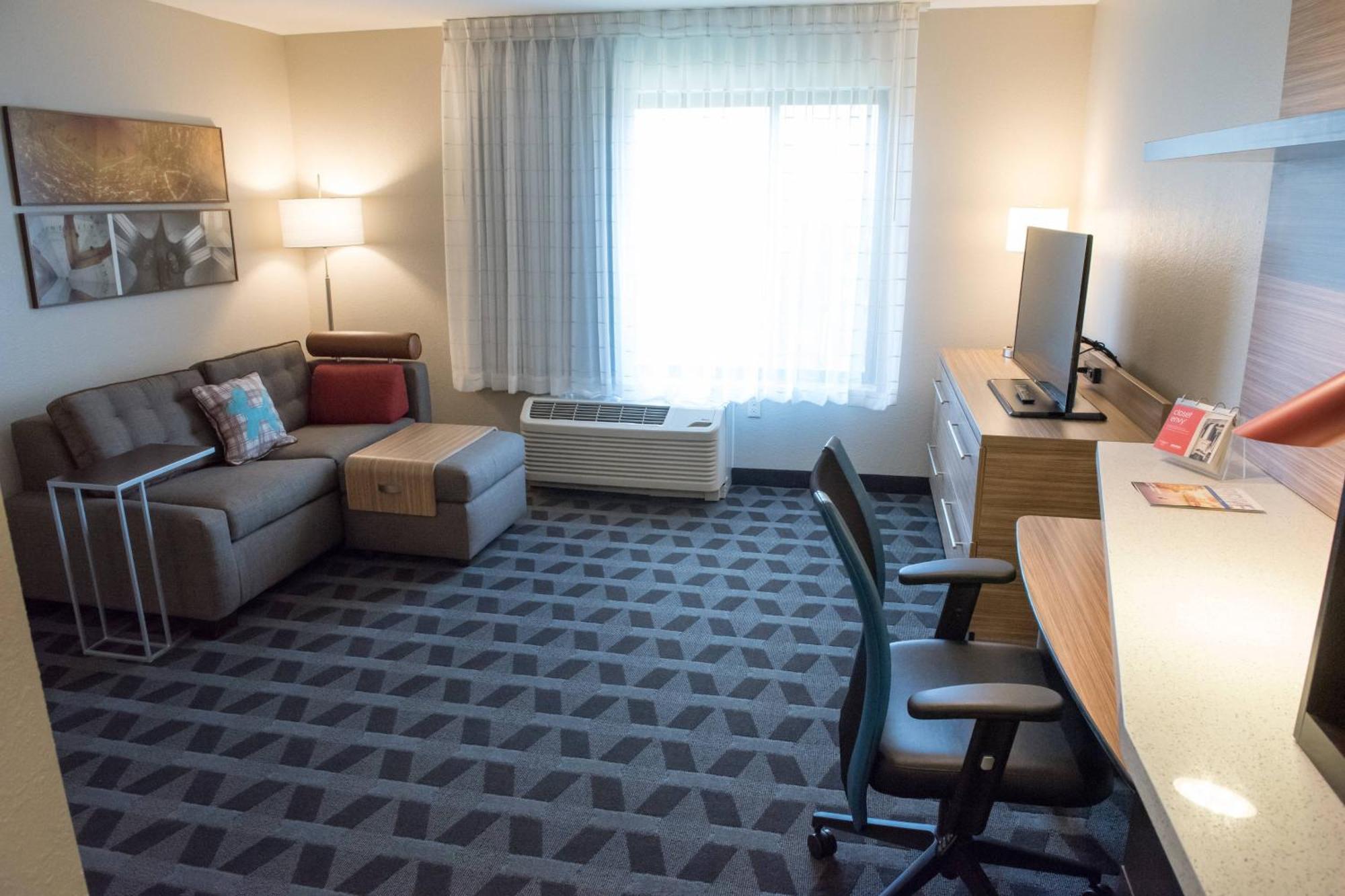 Towneplace Suites By Marriott Battle Creek Exterior foto